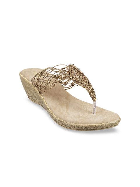 

Metro Women Gold-Coloured Solid Wedges