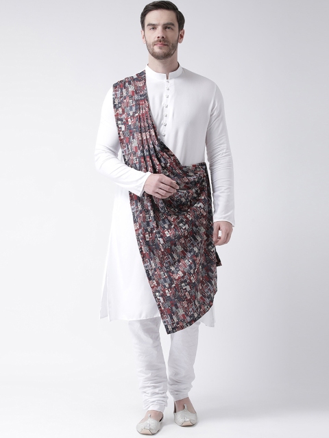 

DEYANN Men White & Navy Blue Solid Straight Kurta