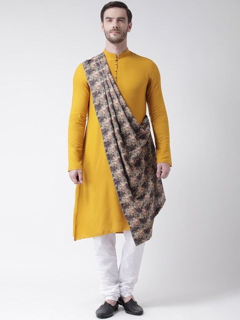 

DEYANN Men Yellow & White Printed Drape Kurta with Churidar