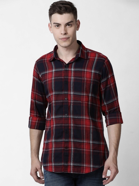 

Cross Court Men Red & Black Slim Fit Checked Casual Shirt