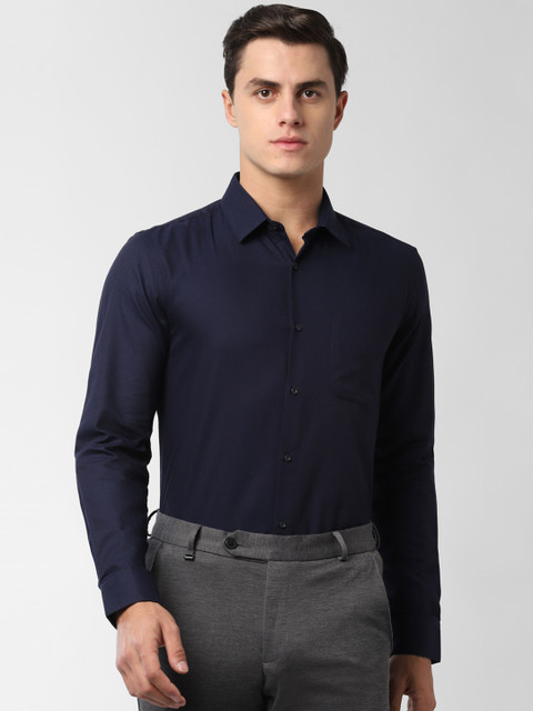 

Peter England Men Navy Blue Regular Fit Solid Formal Shirt