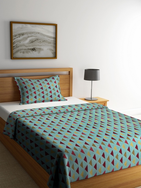 

Soumya Green & Maroon Printed Single Bed Cover With Pillow Cover
