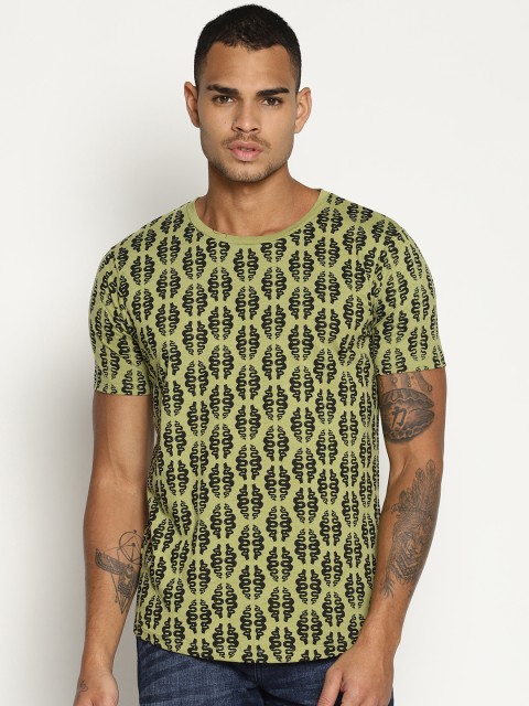 

IMPACKT Men Olive Green & Black Printed Round Neck T-shirt