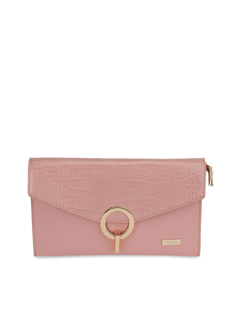 

Kazo Pink Textured Clutch