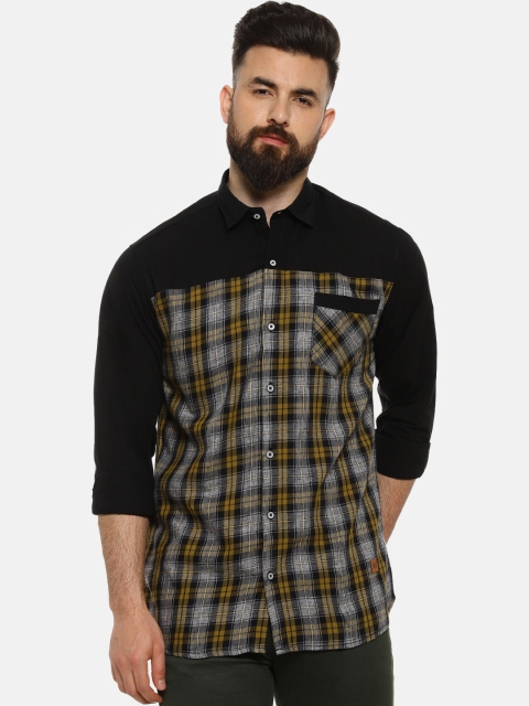 

Campus Sutra Men White & Green Regular Fit Checked Casual Shirt