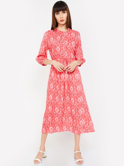 

Colour Me by Melange Women Coral Pink & Off-White Printed Fit and Flare Dress