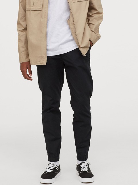 

H&M Men Black Solid Cotton Joggers