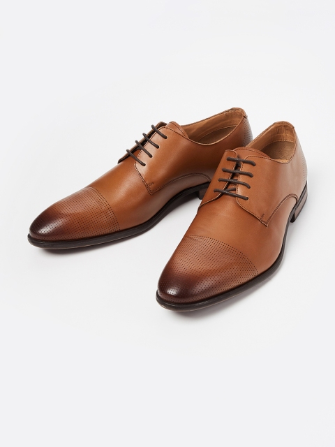 

CODE by Lifestyle Men Tan Brown Solid Leather Formal Derbys