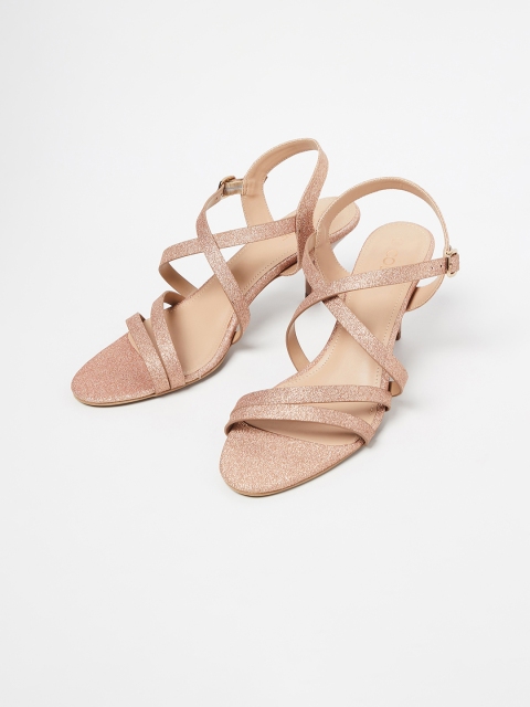 

CODE by Lifestyle Women Champagne Textured Kitten Heels
