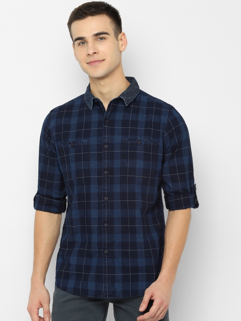 

People Men Navy Blue Regular Fit Checked Casual Shirt