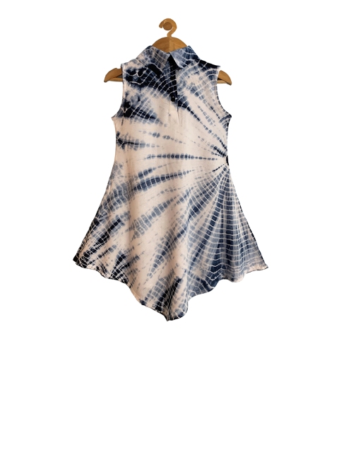 

KiddoPanti Girls Beige & Navy Blue Dyed Shirt Dress