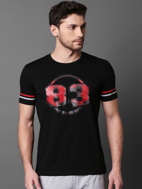 Men Black Printed Round Neck T-shirt