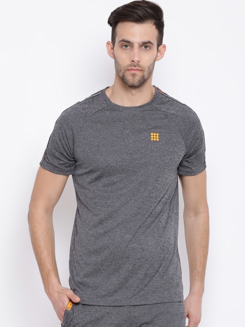 

rock.it Men Grey Solid Round Neck T-shirt