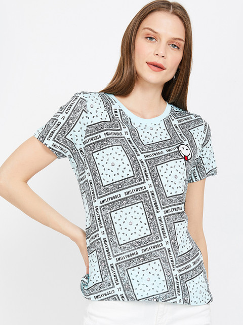 

Smiley World Women Blue & black Printed Round Neck T-shirt