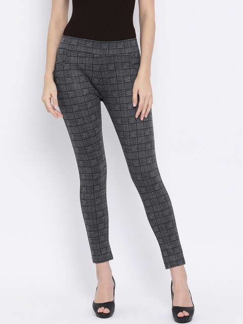 

Monte Carlo Women Grey Checked Treggings