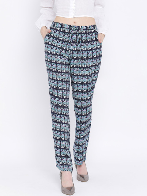 

Oxolloxo Women Navy Blue & Green Regular Fit Printed Parallel Trousers