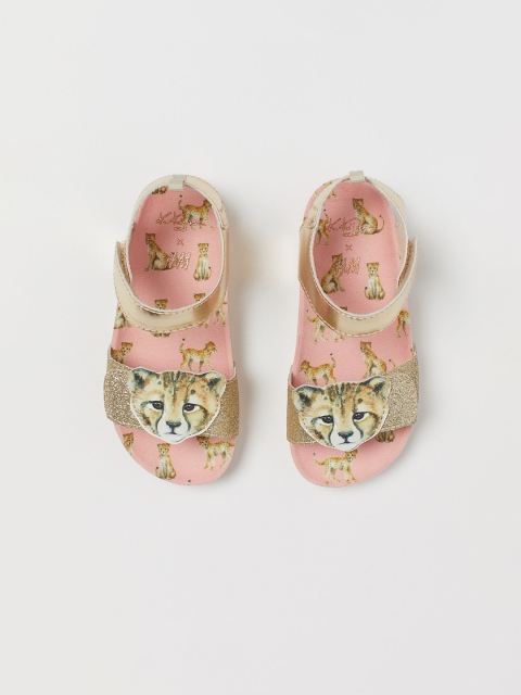 

H&M Girls Gold-Toned Glittery Flats