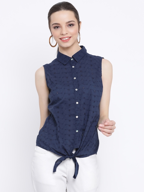

Oxolloxo Women Navy Blue Regular Fit Self Design Casual Shirt