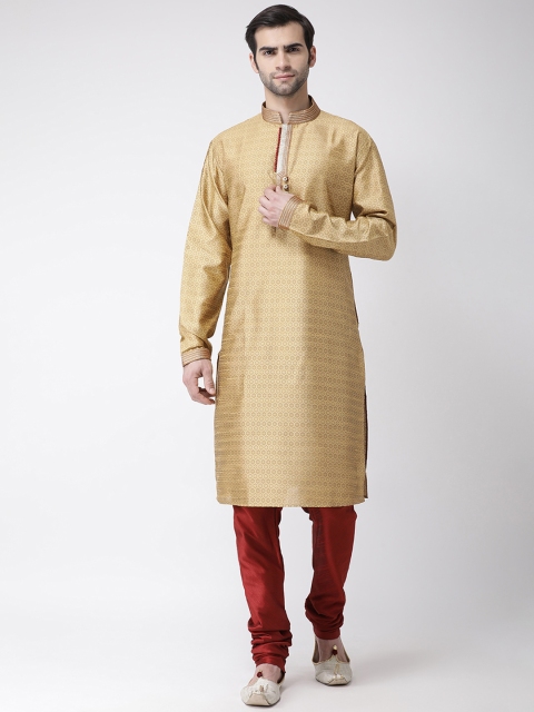 

SG LEMAN Men Gold-Coloured & Maroon Printed Kurta with Churidar
