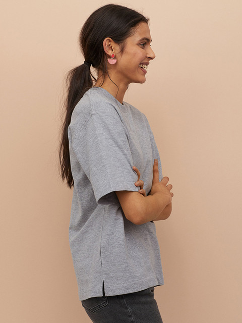 

H&M Women Grey Short-Sleeved Sweatshirt