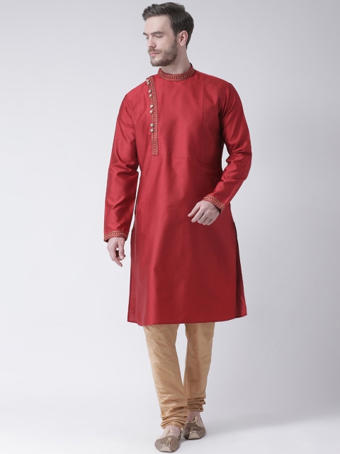 

SG LEMAN Men Maroon & Gold-Toned Self Design Kurta with Churidar