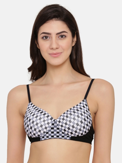 

Clovia Black & White Printed Non-Wired Lightly Padded T-shirt Bra BR1870A1332B
