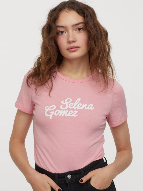 

H&M Women Pink T-shirt With A Motif