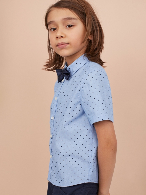 

H&M Boys Blue Printed Shirt With A Tie/Bow Tie