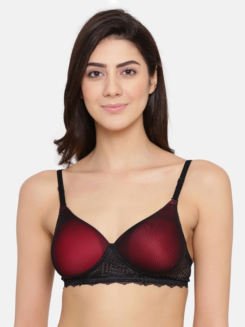 

Clovia Black & Maroon Lace Non-Wired Lightly Padded T-shirt Bra BR1600P1332B