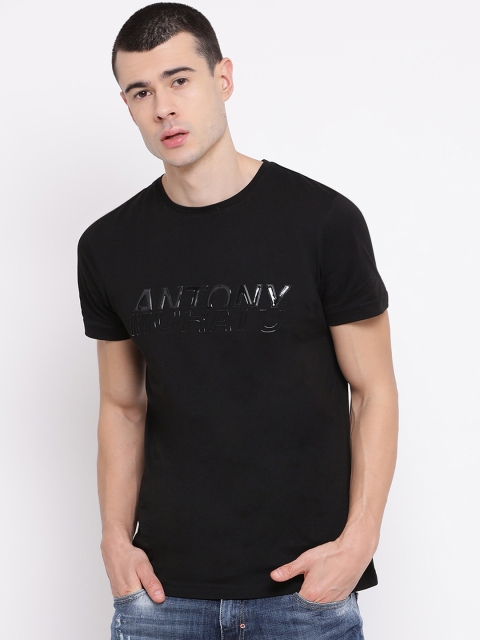 

Antony Morato Men Black Printed Round Neck T-shirt
