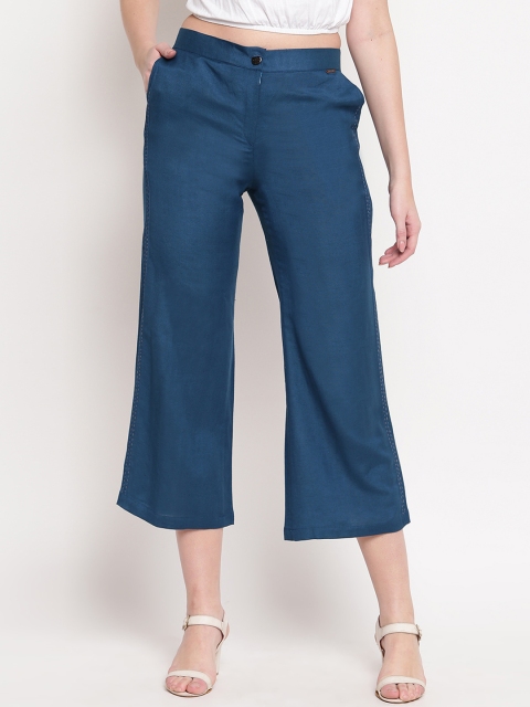 

Kvsfab Women Teal Blue Regular Fit Solid Culottes