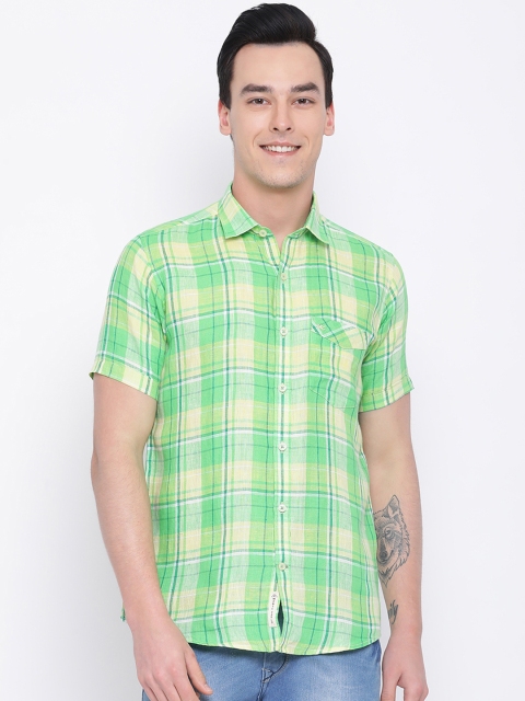 

Monte Carlo Men Green & Yellow Regular Fit Checked Casual Shirt