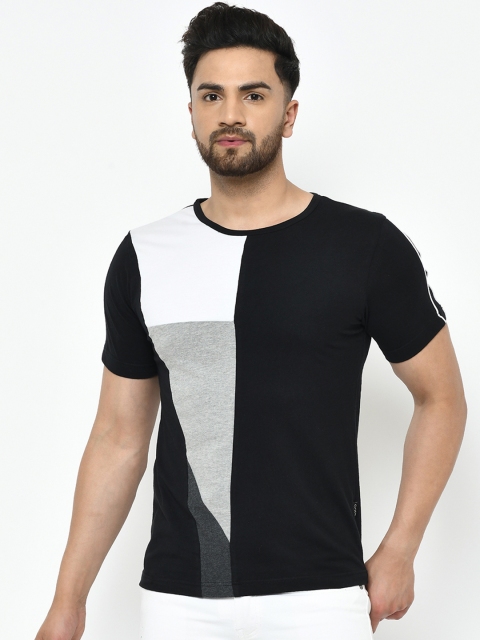 

Rigo Men Black Colourblocked Round Neck T-shirt