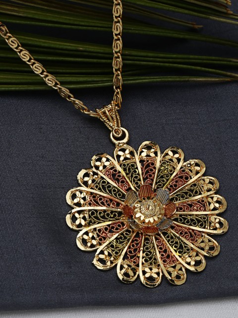 

ZeroKaata Gold-Plated Red & Green Enamelled Handcrafted Flower Ethnic Pendant with Chain