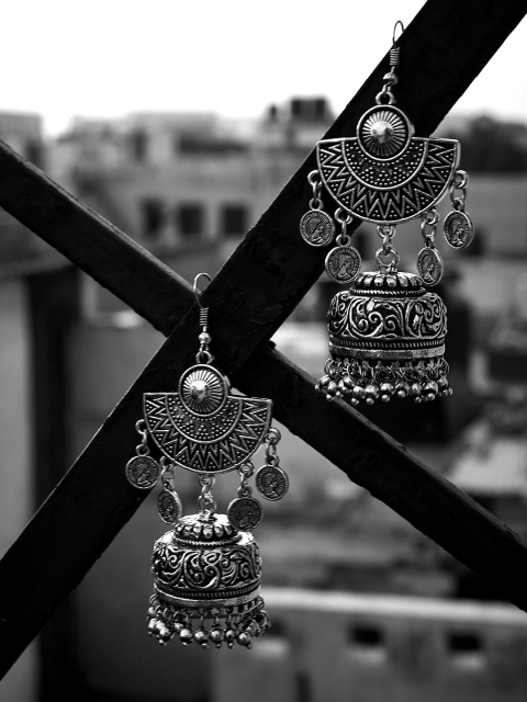 

ZeroKaata Silver-Toned Dome Shaped Jhumkas