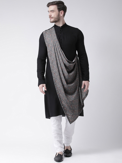 

DEYANN Men Black & White Printed Kurta with Churidar