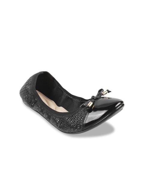 

Mochi Women Black Textured Ballerinas