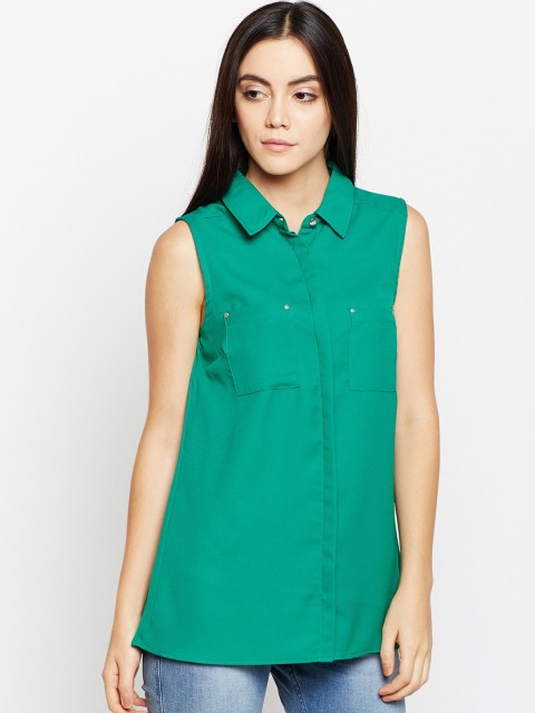 

Oxolloxo Women Green Regular Fit Solid Casual Shirt