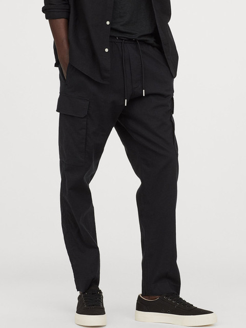 

H&M Men Black Solid Linen-Blend Cargo Trousers