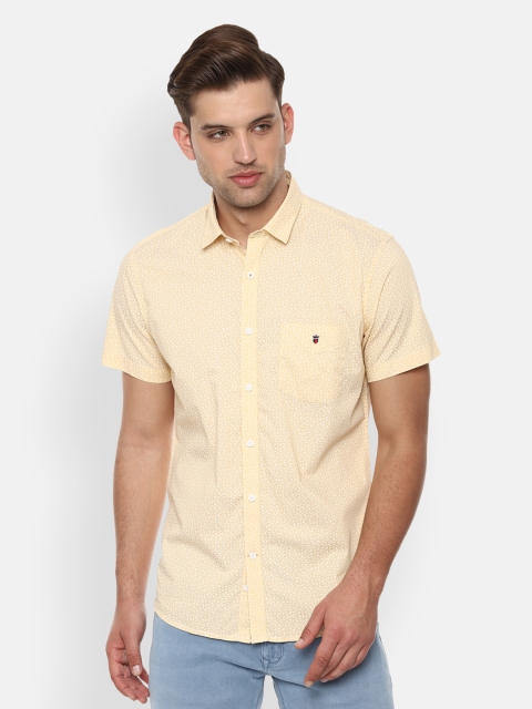 

Louis Philippe Sport Men Yellow Slim Fit Printed Casual Shirt