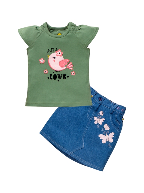

Pranava Girls Green & Blue Appliqued Organic Cotton T-shirt with Skirt