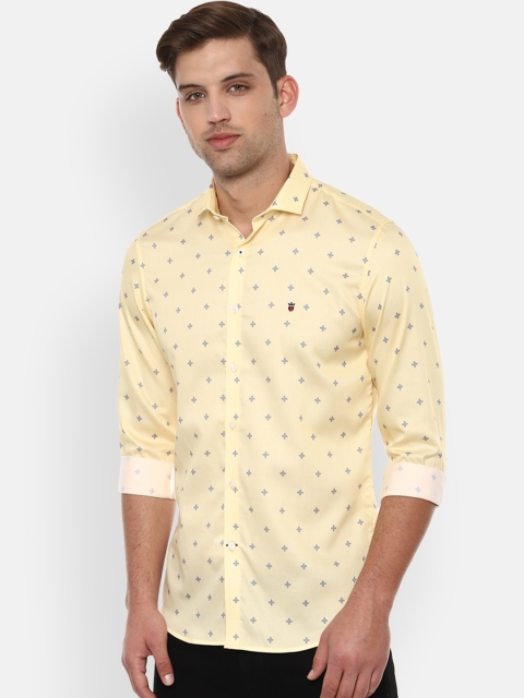 

Louis Philippe Sport Men Yellow Slim Fit Printed Casual Shirt