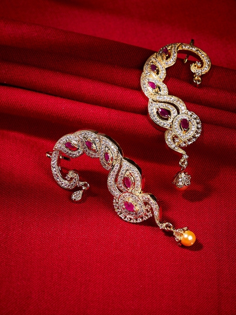 

ZeroKaata Gold-Toned Classic Ear Cuff
