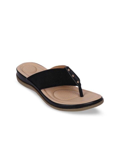 

Sole To Soul Women Black Textured Open Toe Flats