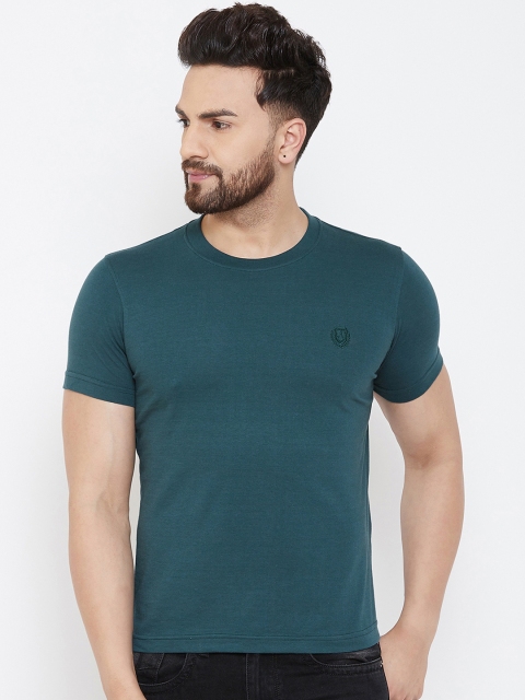 

Adobe Men Teal Blue Solid Round Neck T-shirt