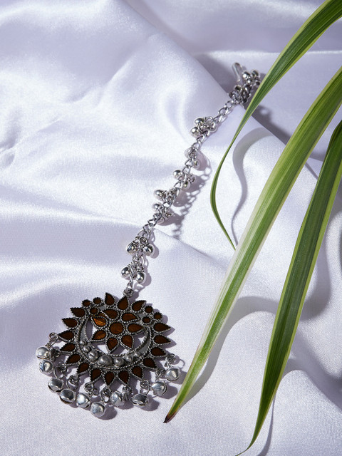 

ZeroKaata Silver Plated & Brown Oxidised Tribal Maang Tikka