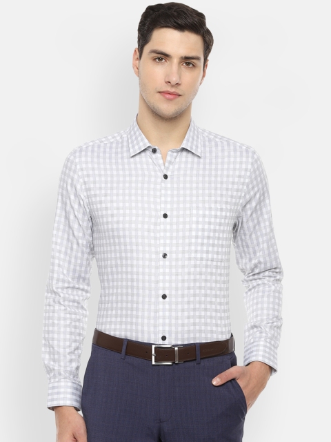 

Louis Philippe Men Grey & White Slim Fit Checked Formal Shirt