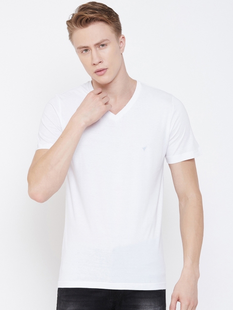 

NEVA Men White Solid V-Neck T-shirt