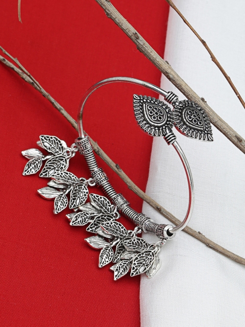 

ZeroKaata Women Silver-Plated Oxidised Charm Bracelet