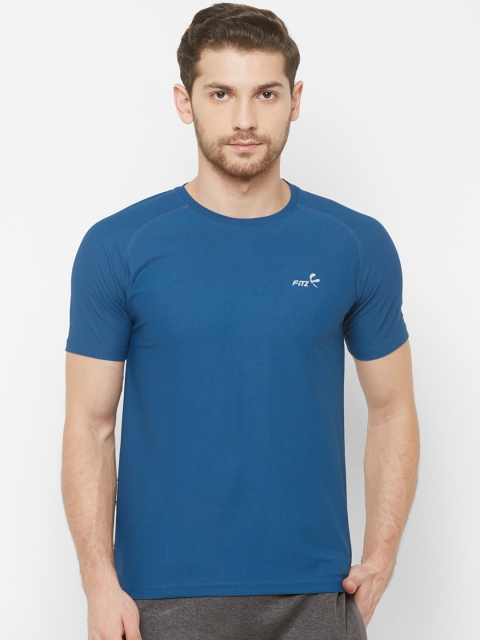 

FiTZ Men Blue Solid Round Neck T-shirt